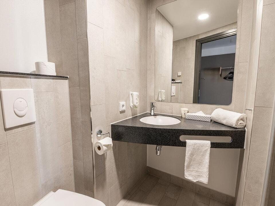 B&B Hotel Ольборг Экстерьер фото